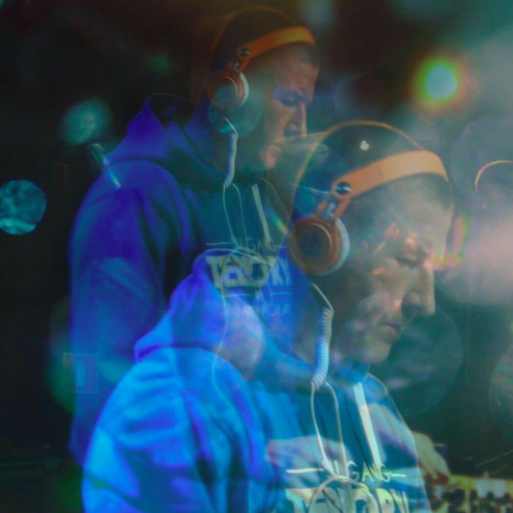 DJ DECKS - zdjęcie profilowe