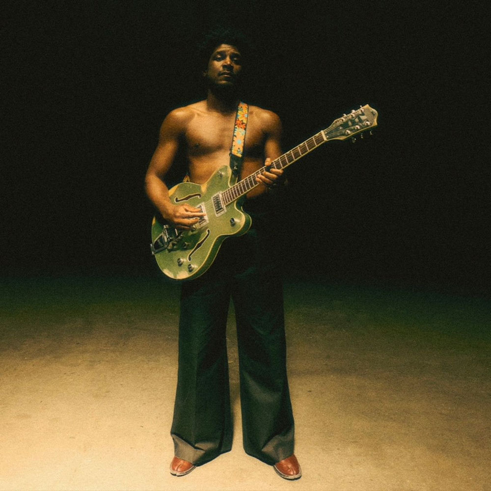 Labrinth - zdjęcie profilowe