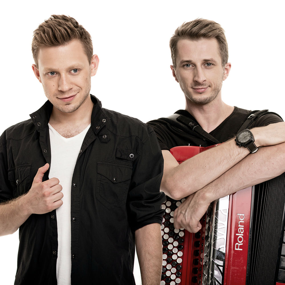 Masters, Racisova - zdjęcie profilowe