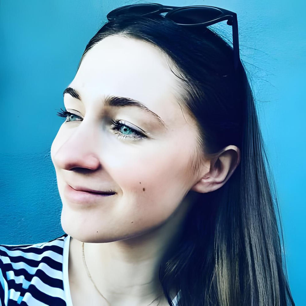 Sonya Belousova, Giona Ostinelli, Joey Batey - zdjęcie profilowe