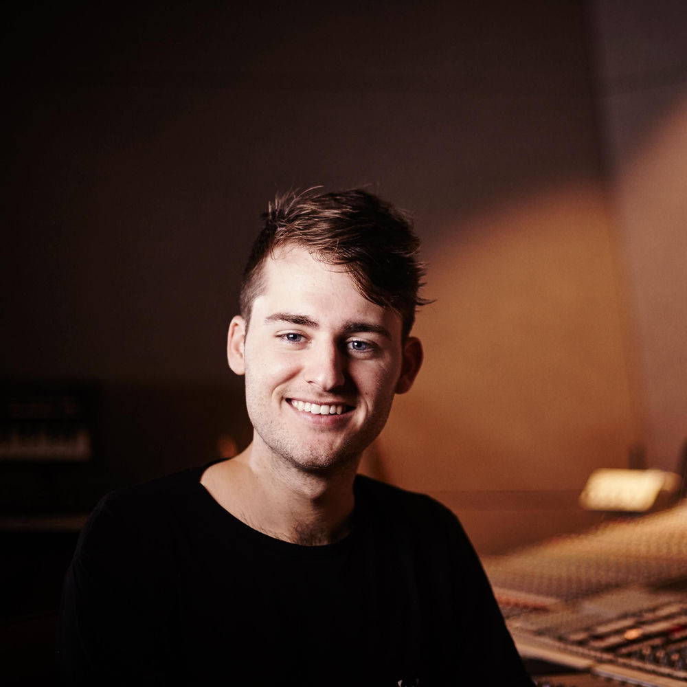 Throttle - zdjęcie profilowe