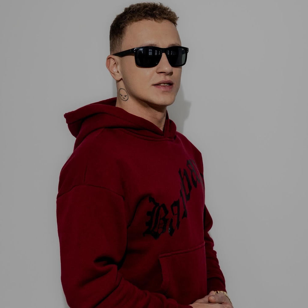 vkie, Gmeniu - zdjęcie profilowe