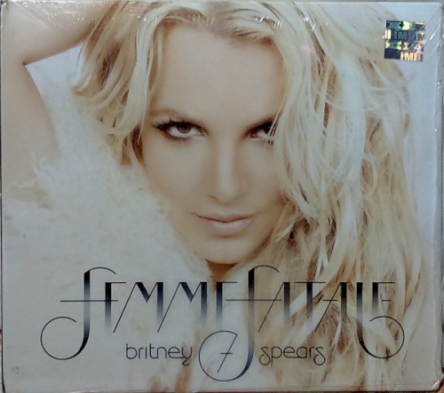 Okładka: Britney Spears - Femme Fatale