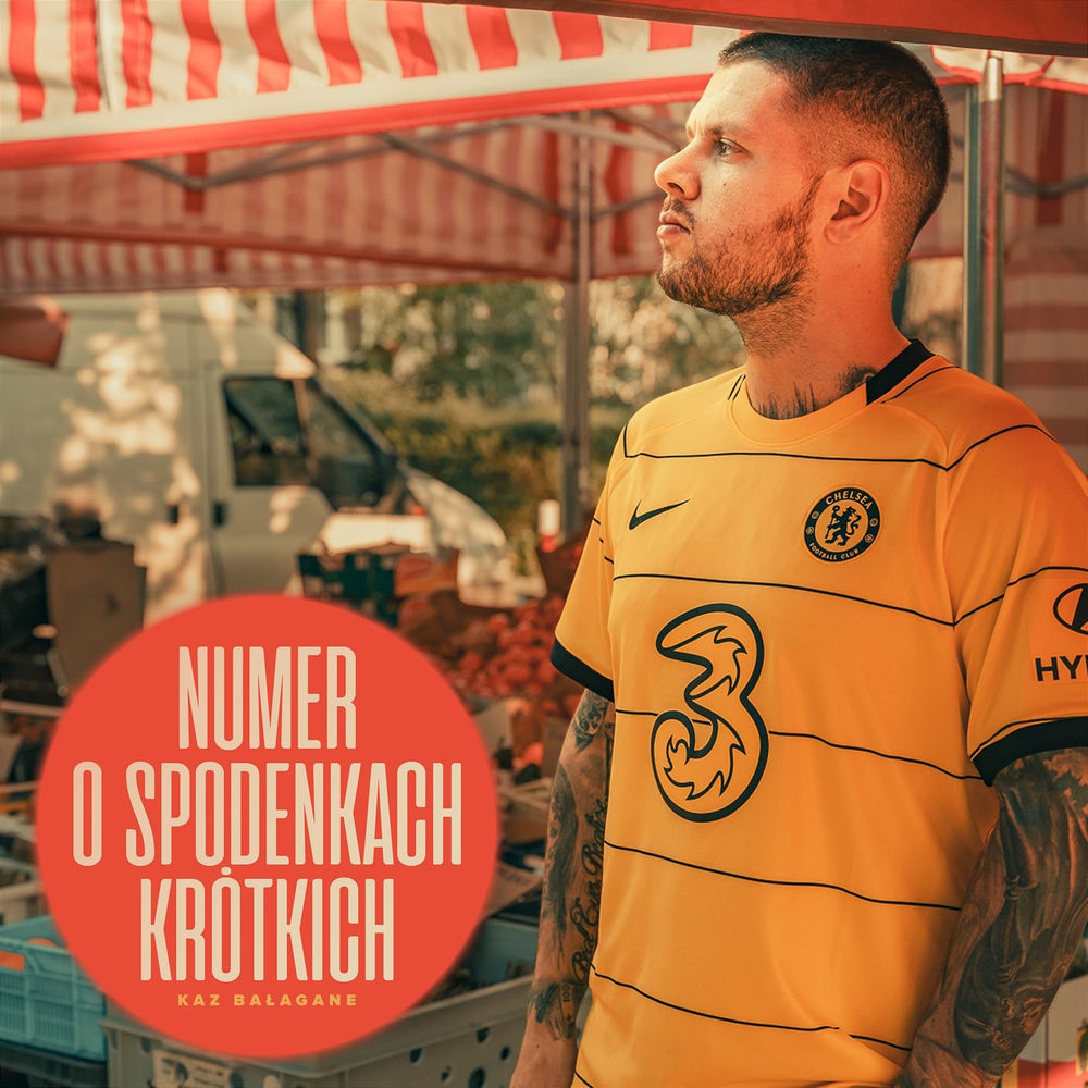 Okładka: Kaz Bałagane, @atutowy - Numer o spodenkach krótkich