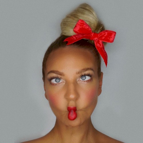 Okładka: Sia - Helium