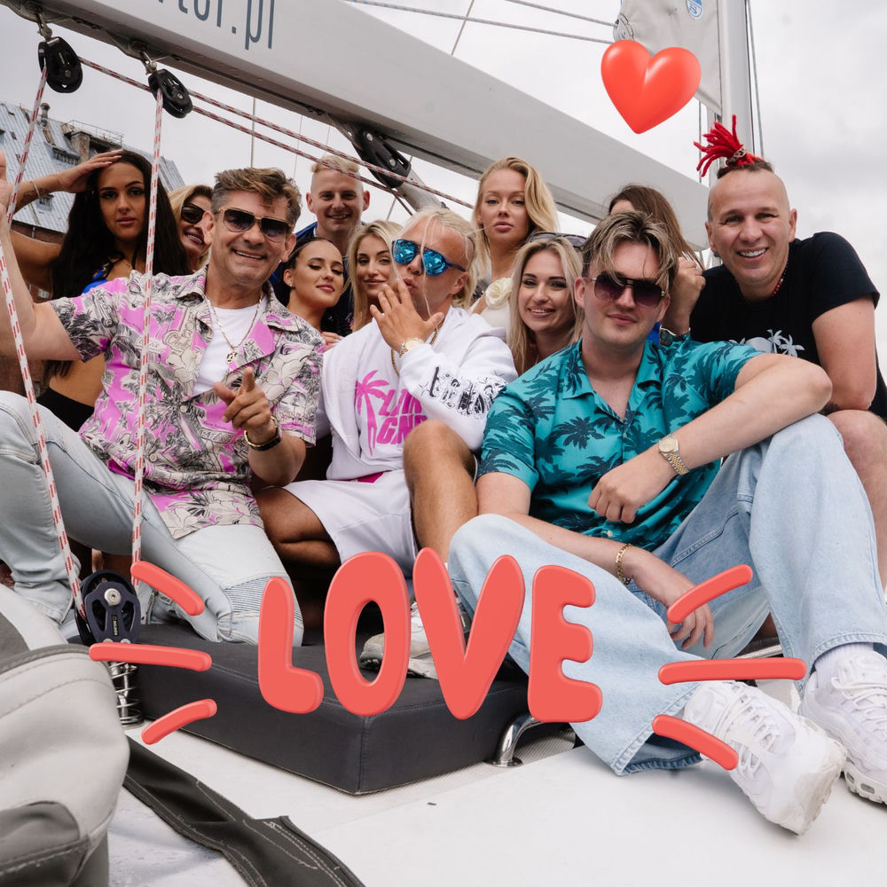 Okładka: LOVE