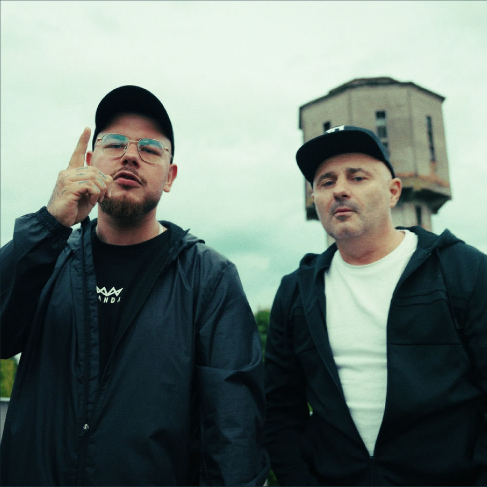 Okładka: Podium