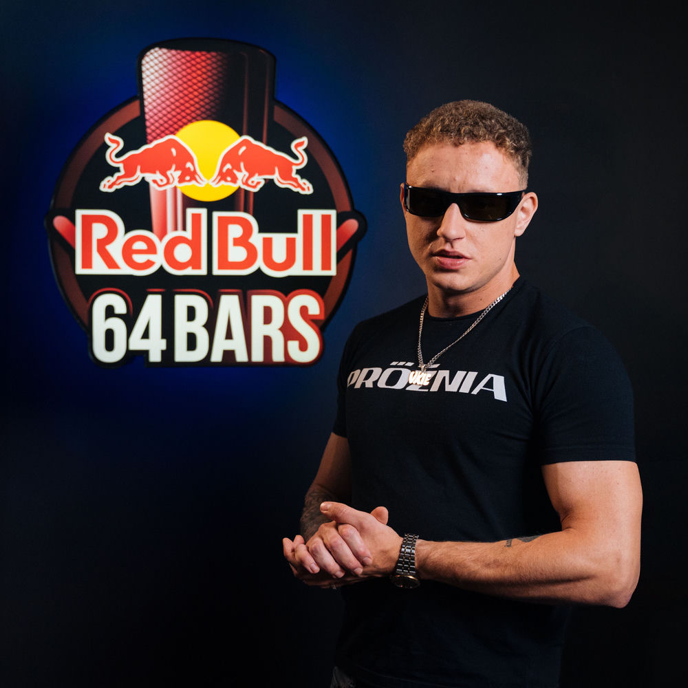 Okładka: RED BULL 64 BARS