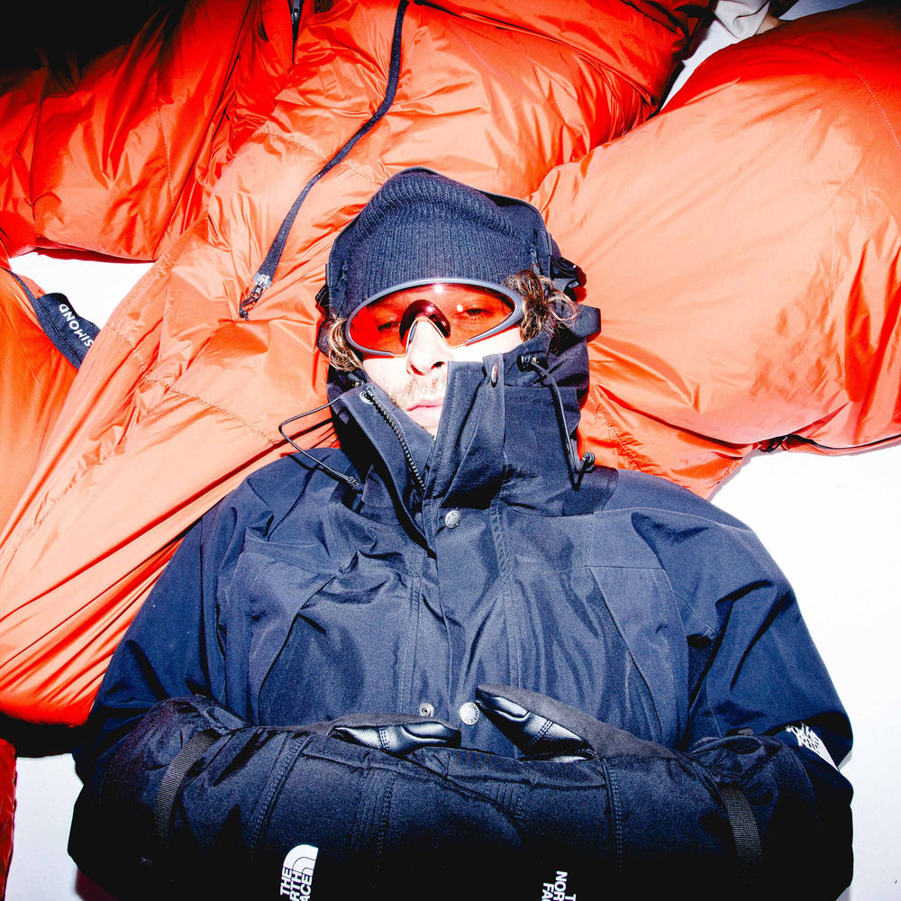 Okładka: TECHWEAR