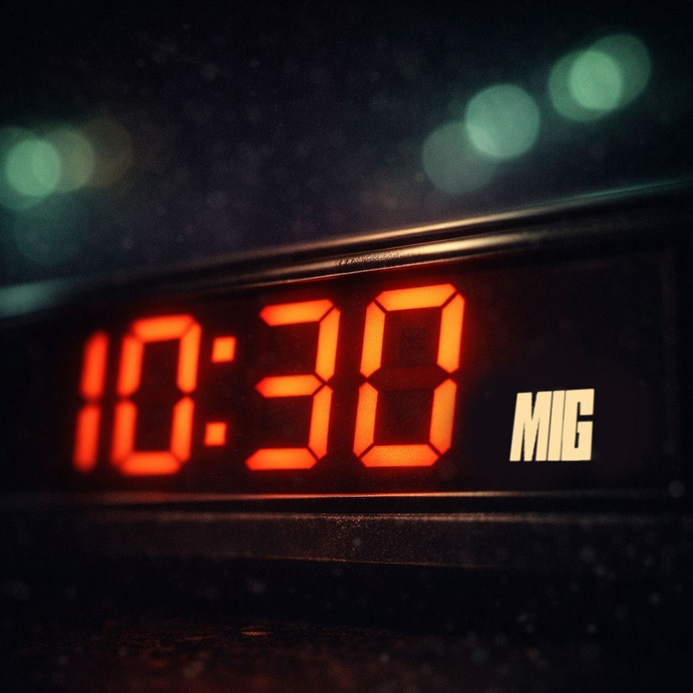 Okładka: 10:30