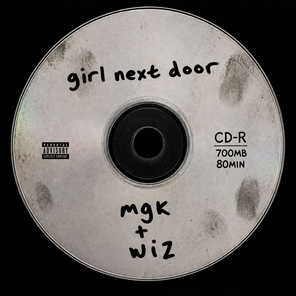 Okładka: girl next door