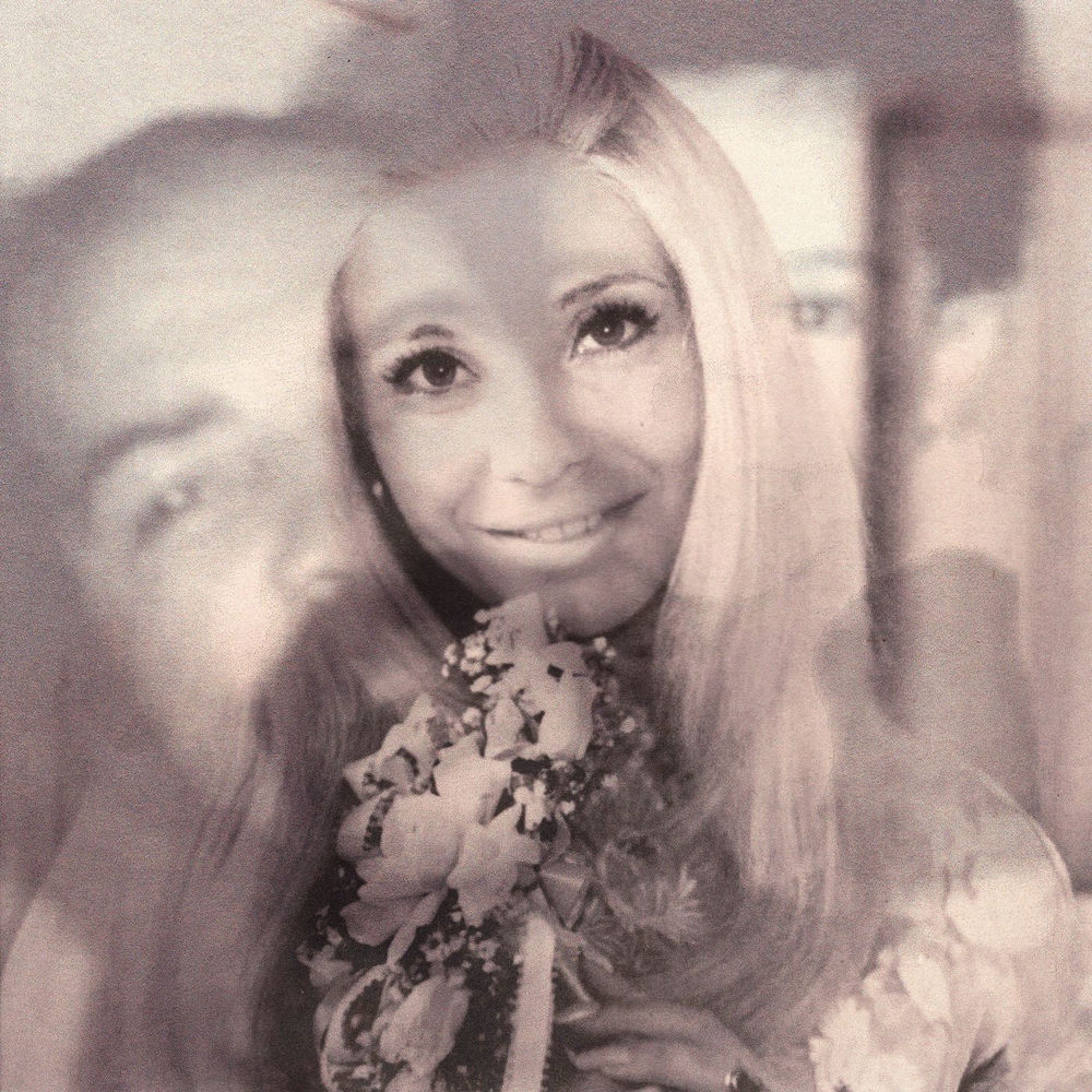 Okładka: MAID OF HONOUR