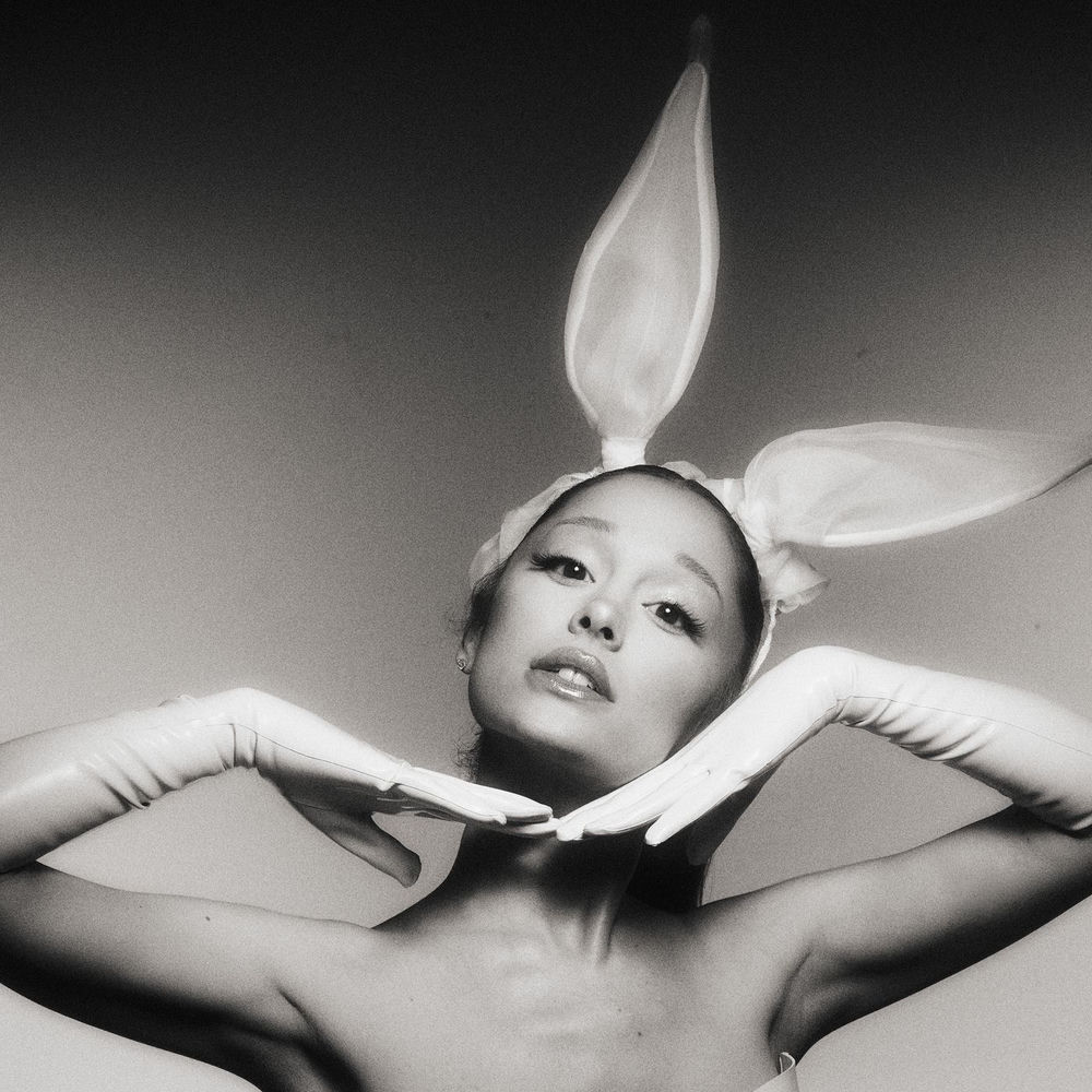Okładka: Dangerous Woman (Tenth Anniversary Edition)